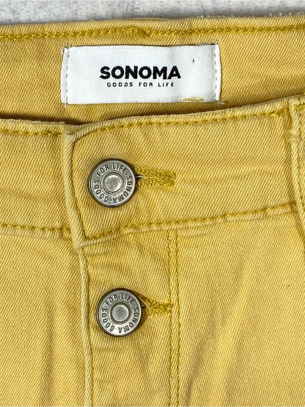Sonoma Button Fly Denim Shorts Womens 14 Mustard Yellow High Rise Raw Hem Casual